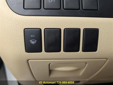 2019 Toyota Highlander XLE w/Leather,Safety Package,Sunroof,Nav!   - Photo 19 - Henderson, TN 38340