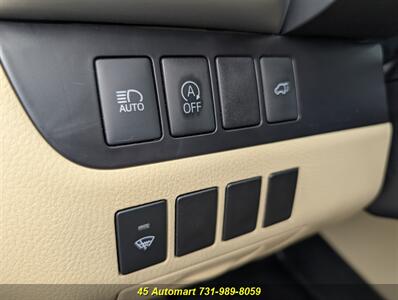 2019 Toyota Highlander XLE w/Leather,Safety Package,Sunroof,Nav!   - Photo 10 - Henderson, TN 38340