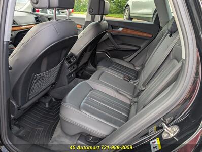 2021 Audi Q5 quattro Premium Plus w/Leather and Sunroof   - Photo 9 - Henderson, TN 38340