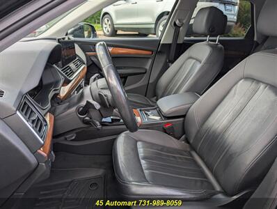 2021 Audi Q5 quattro Premium Plus w/Leather and Sunroof   - Photo 8 - Henderson, TN 38340