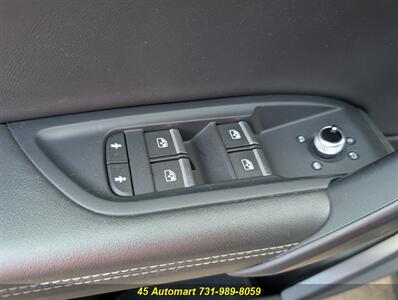 2021 Audi Q5 quattro Premium Plus w/Leather and Sunroof   - Photo 11 - Henderson, TN 38340