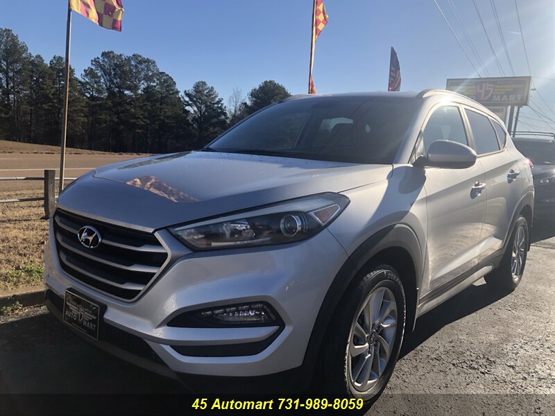 2017 Hyundai Tucson SE's photo