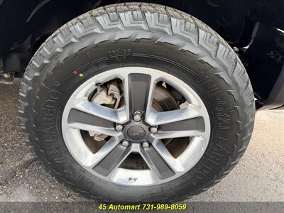 2021 Jeep Wrangler Sport S   - Photo 14 - Henderson, TN 38340