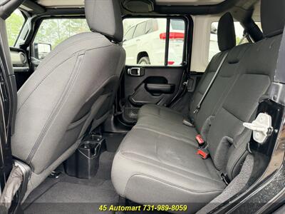 2021 Jeep Wrangler Sport S   - Photo 7 - Henderson, TN 38340