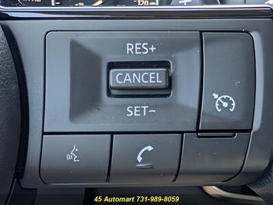 2021 Nissan Rogue S Loaded and Extra Nice!   - Photo 32 - Henderson, TN 38340
