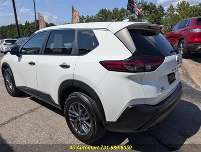 2021 Nissan Rogue S Loaded and Extra Nice!   - Photo 21 - Henderson, TN 38340