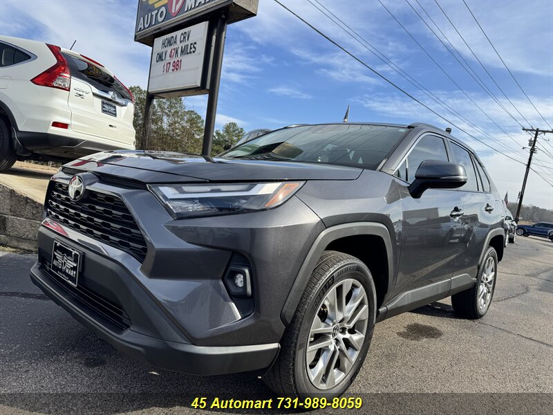 2022 Toyota RAV4 XLE Premium's photo