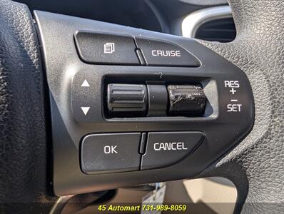 2017 Kia Sorento LX..Only 72K Miles,Clean and Comfortable!   - Photo 19 - Henderson, TN 38340