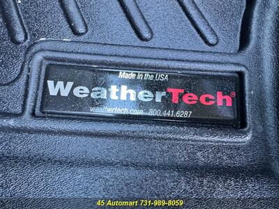 2022 Kia Carnival LX-Roomy and Zoomy! 8 Passenger Seating!   - Photo 23 - Henderson, TN 38340