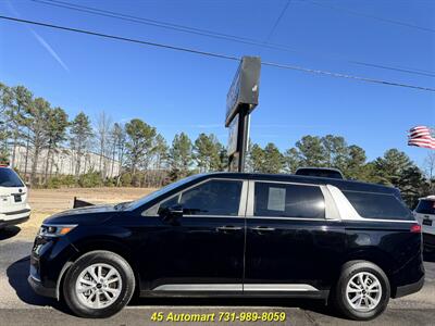 2022 Kia Carnival LX-Roomy and Zoomy! 8 Passenger Seating!   - Photo 6 - Henderson, TN 38340