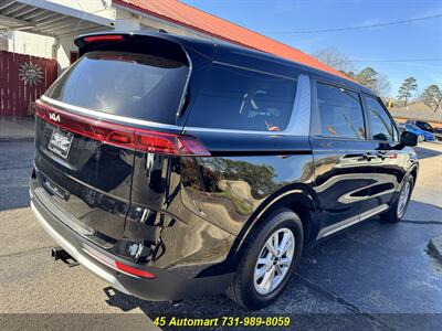 2022 Kia Carnival LX-Roomy and Zoomy! 8 Passenger Seating!   - Photo 12 - Henderson, TN 38340