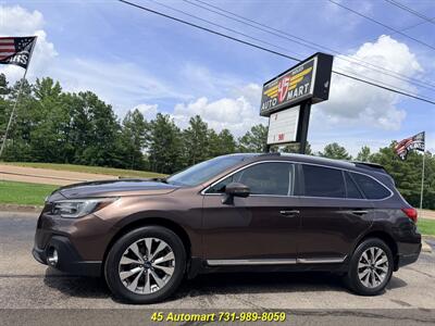 2019 Subaru Outback 3.6R Touring - Photo 2 - Henderson, TN 38340