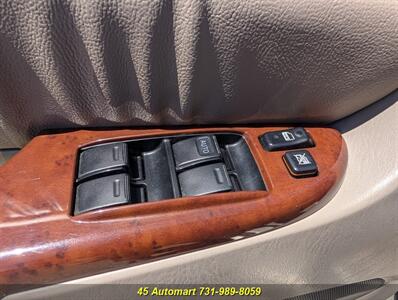 2004 Toyota Sienna XLE Limited 7 Passenger AWD w/Leather,Sunroof,DVD - Photo 16 - Henderson, TN 38340