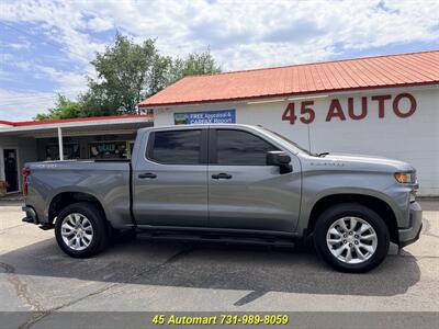 2021 Chevrolet Silverado 1500 Custom 4WD Crew Cab--Super Sharp!   - Photo 17 - Henderson, TN 38340