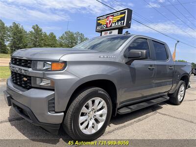 2021 Chevrolet Silverado 1500 Custom 4WD Crew Cab--Super Sharp!   - Photo 2 - Henderson, TN 38340