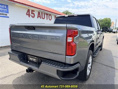 2021 Chevrolet Silverado 1500 Custom 4WD Crew Cab--Super Sharp!   - Photo 20 - Henderson, TN 38340