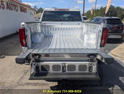 2021 GMC Sierra 1500 SLT   - Photo 17 - Henderson, TN 38340
