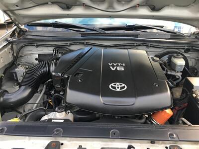 2006 Toyota Tacoma PreRunner V6  TRD Sport Crew Cab - Photo 11 - San Diego, CA 92120