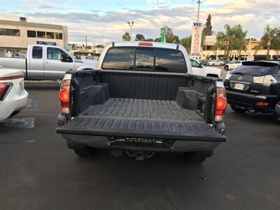 2006 Toyota Tacoma PreRunner V6  TRD Sport Crew Cab - Photo 9 - San Diego, CA 92120