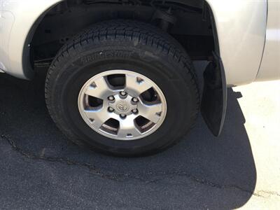 2006 Toyota Tacoma PreRunner V6  TRD Sport Crew Cab - Photo 25 - San Diego, CA 92120