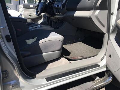 2006 Toyota Tacoma PreRunner V6  TRD Sport Crew Cab - Photo 20 - San Diego, CA 92120