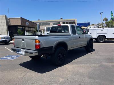2004 Toyota Tacoma PreRunner V6 Sport - Photo 8 - San Diego, CA 92120