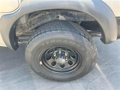 2004 Toyota Tacoma PreRunner V6 Sport - Photo 25 - San Diego, CA 92120