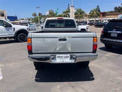 2004 Toyota Tacoma PreRunner V6 Sport - Photo 9 - San Diego, CA 92120