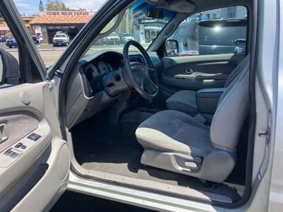 2004 Toyota Tacoma PreRunner V6 Sport - Photo 11 - San Diego, CA 92120