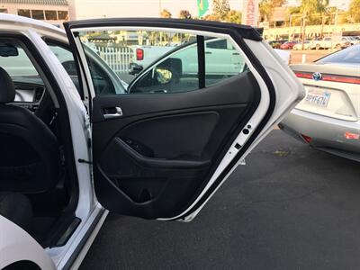 2015 Kia Optima Hybrid EX Premium  Sport - Photo 19 - San Diego, CA 92120