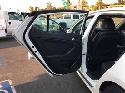 2015 Kia Optima Hybrid EX Premium  Sport - Photo 10 - San Diego, CA 92120