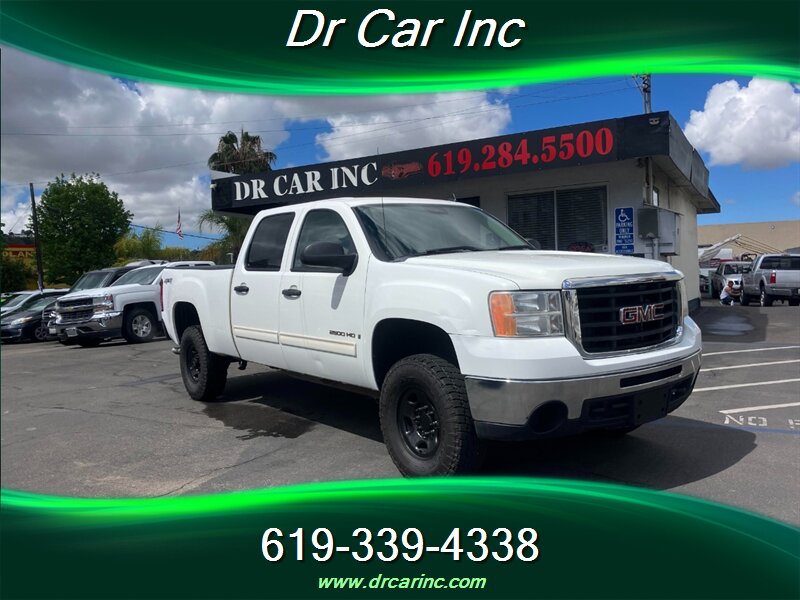 Summit White 2009 GMC Sierra 2500HD SLT Crew Cab 4WD Pickup Truck Four-Wheel Drive 6-Speed Automatic