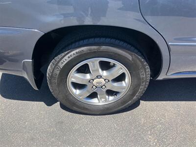 2005 Toyota Highlander Limited Sport - Photo 25 - San Diego, CA 92120