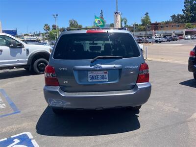 2005 Toyota Highlander Limited Sport - Photo 8 - San Diego, CA 92120