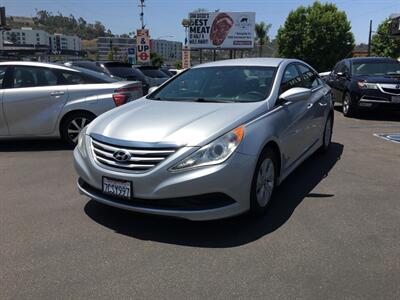2014 Hyundai SONATA SE  Sport - Photo 2 - San Diego, CA 92120