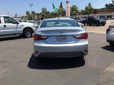 2014 Hyundai SONATA SE  Sport - Photo 7 - San Diego, CA 92120