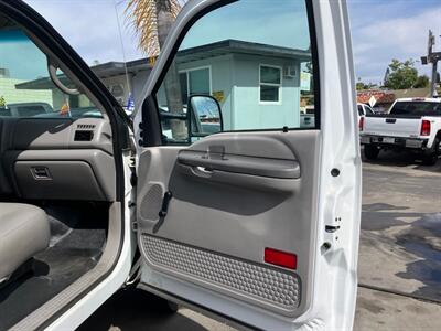 2001 Ford Super Duty F 550  7.3L Turbo Diesel - Photo 18 - San Diego, CA 92120