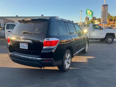 2012 Toyota Highlander Limited  Sport - Photo 6 - San Diego, CA 92120