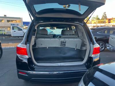 2012 Toyota Highlander Limited  Sport - Photo 10 - San Diego, CA 92120