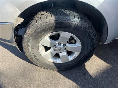 2009 Nissan Frontier SE V6 Sport  Sport - Photo 37 - San Diego, CA 92120