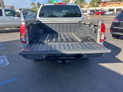 2009 Nissan Frontier SE V6 Sport  Sport - Photo 16 - San Diego, CA 92120