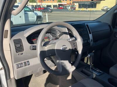 2009 Nissan Frontier SE V6 Sport  Sport - Photo 19 - San Diego, CA 92120