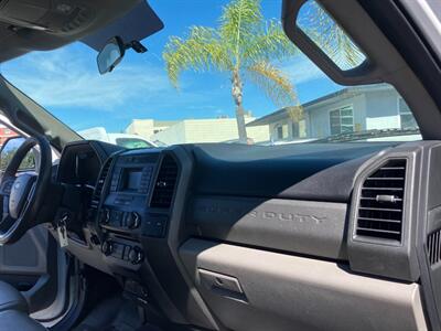 2018 Ford F-550 Super Duty 4x4 Twin Turbo Diesel  Dually 4X4 - Photo 14 - San Diego, CA 92120
