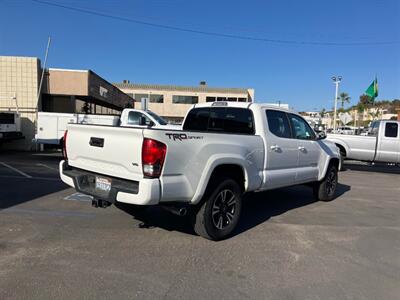 2017 Toyota Tacoma TRD Sport 6.1 Foot bed - Photo 7 - San Diego, CA 92120