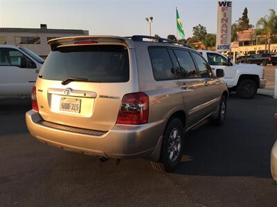 2005 Toyota Highlander Limited  Sport - Photo 7 - San Diego, CA 92120