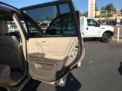 2005 Toyota Highlander Limited   - Photo 22 - San Diego, CA 92120