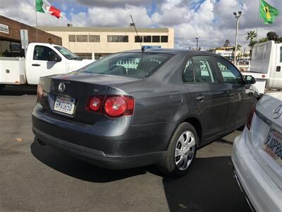 2009 Volkswagen Jetta S  Sport - Photo 8 - San Diego, CA 92120