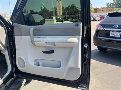 2009 GMC Sierra 1500 SLE - Photo 16 - San Diego, CA 92120