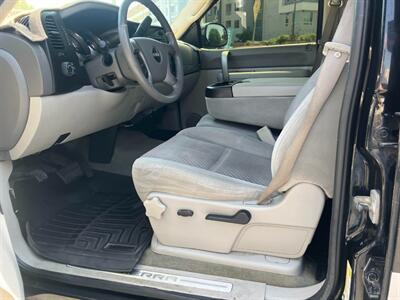 2009 GMC Sierra 1500 SLE - Photo 11 - San Diego, CA 92120