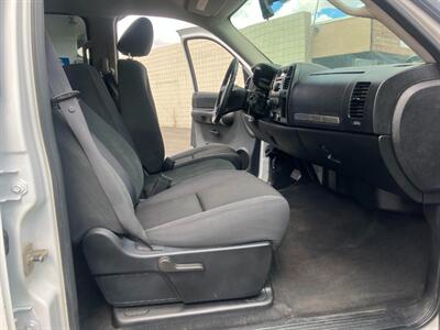 2009 GMC Sierra 2500HD SLE HD CREW CAB 4x4 - Photo 30 - San Diego, CA 92120
